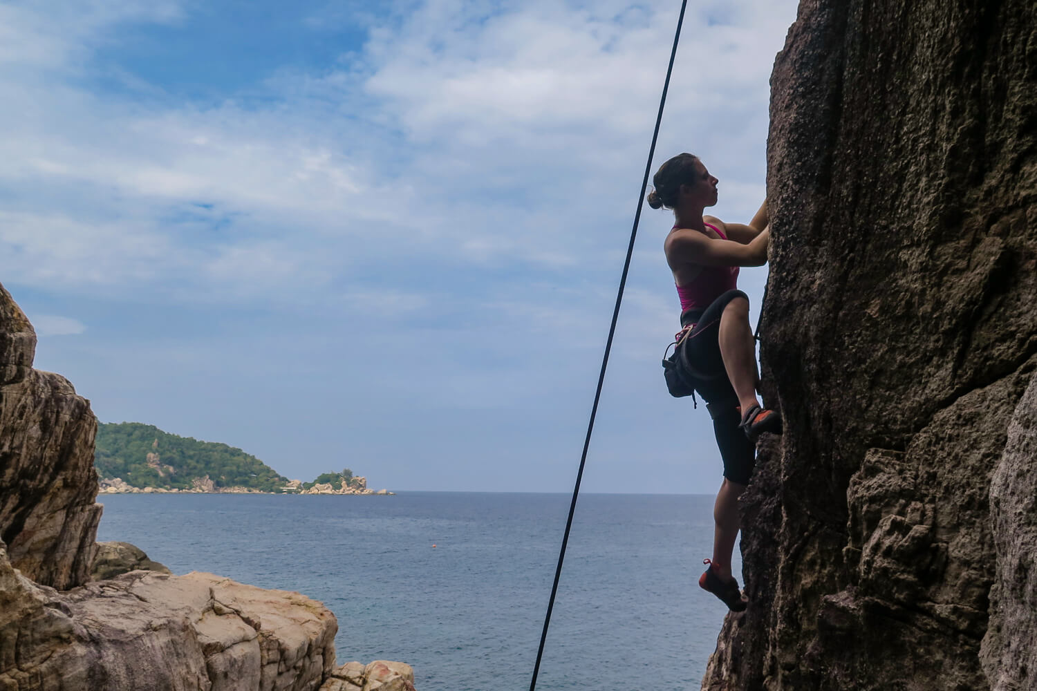 Rock Climbing Guidebook Koh Tao - coastal climbing