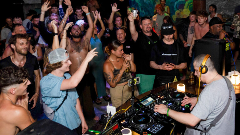 Goodtime Adventure Beach Club drum n bass party crowd